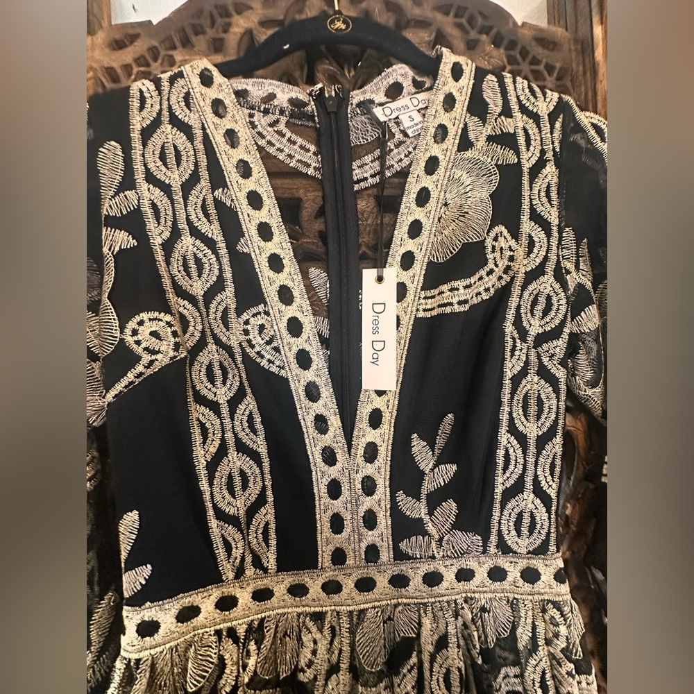 Dress Day Black and Cream Maxi Dress